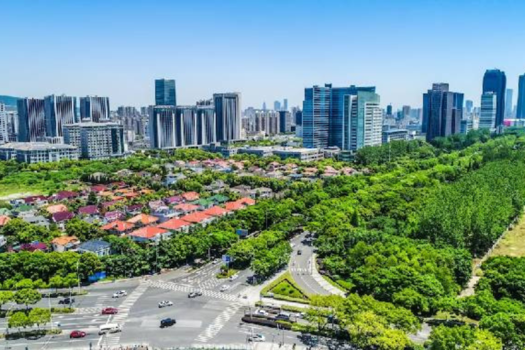 Golf Course Extension Road